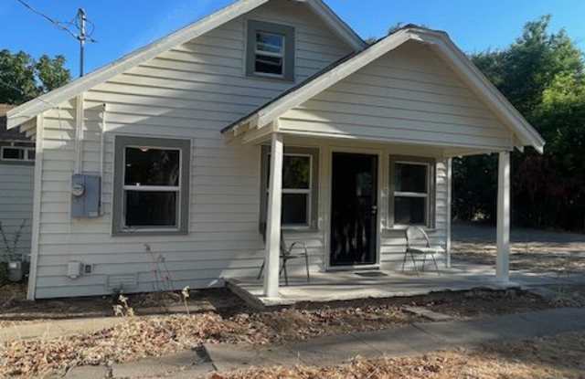 10065 New Hope Rd photos photos