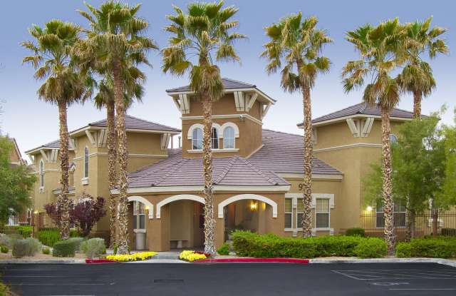 Chateau Calais at Seven Hills photos photos