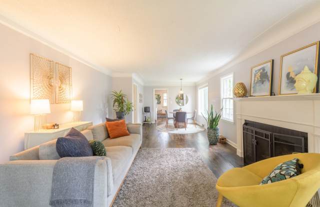 Lovely 3 Bedroom Home in Minneapolis photos photos