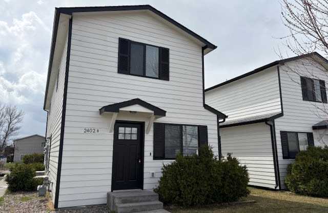 2402 Leo Avenue photos photos