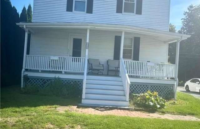 889 Hope Street unit: 3 - 889 Hope Street, Bristol County, RI 02809 889 Hope Street unit: 3 - 889 Hope Street, Bristol County, RI 02809