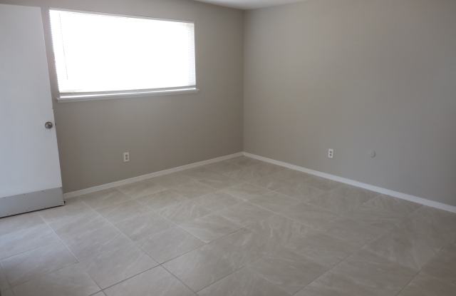 3608 SHEPPARD AVENUE Gallery 4