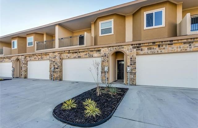 1317 Summerset Lane - 1317 Summerset Ln, Burleson, TX 76028