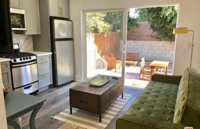 2738 S West View St - 2738 S West View St, Los Angeles, CA 90016