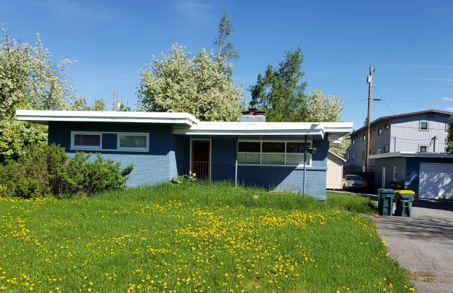 2903 W 29th Ave - 2903 West 29th Avenue, Anchorage, AK 99517
