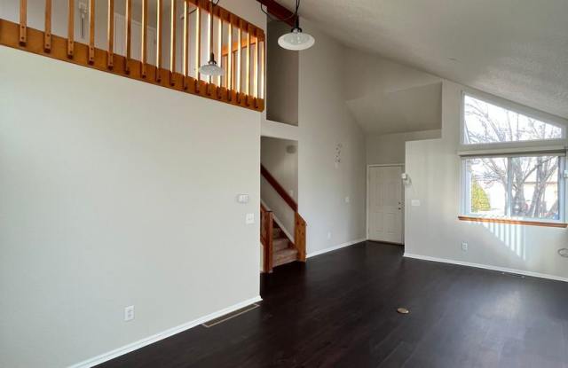 2700 Overlook Drive Gallery 3