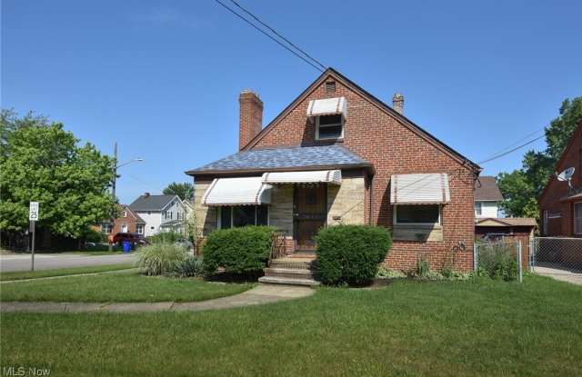 3146 Warren Road photos photos
