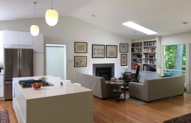 8319 Still Spring Court Gallery 4