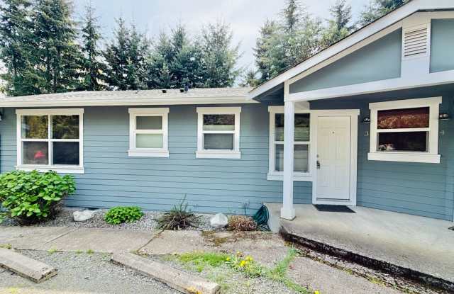 Historic Fort Ward Townhome on Bainbridge Island photos photos