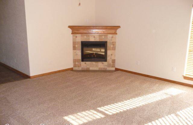 2312 SW Rolling Hills Pl. Gallery 2