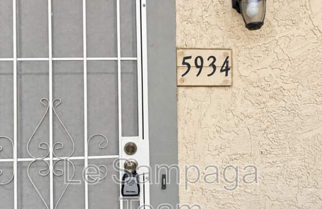 5934 N 48th Ln Gallery 3