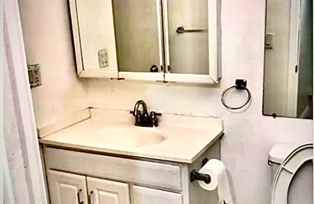 480 Nw 20th St - 480 Northwest 20th Street, Boca Raton, FL 33431