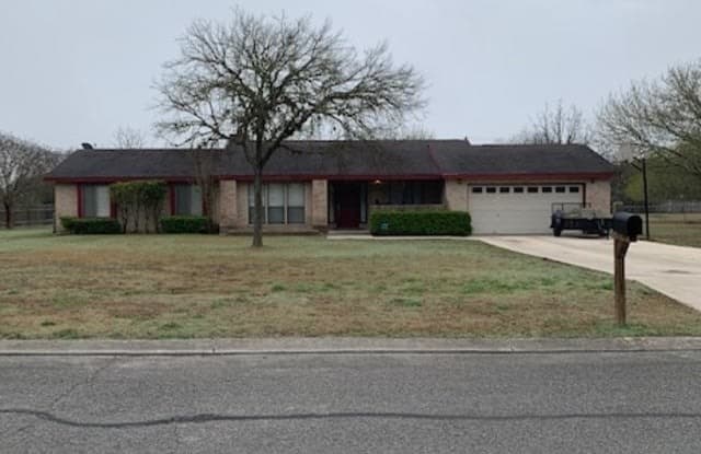 221 BENTWOOD DR - 221 Bentwood Drive, Boerne, TX 78006