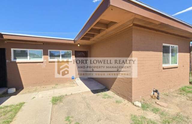 3051 East Proctor Vista Gallery 2