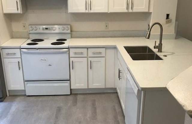 16353-119th Lane NE - 16353 119th Lane Northeast, Bothell, WA 98011