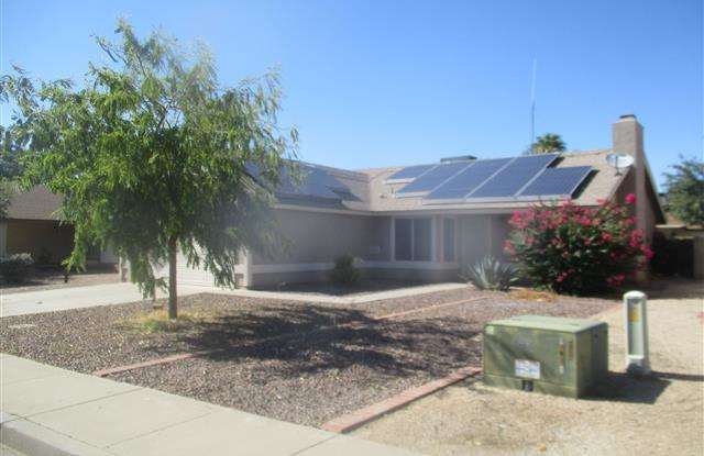 226 West Utopia Road Gallery 2
