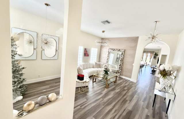 159 Berenger Walk Gallery 3