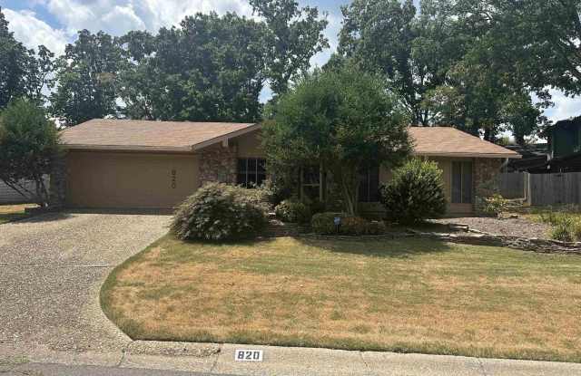 820 Shackleford photos photos