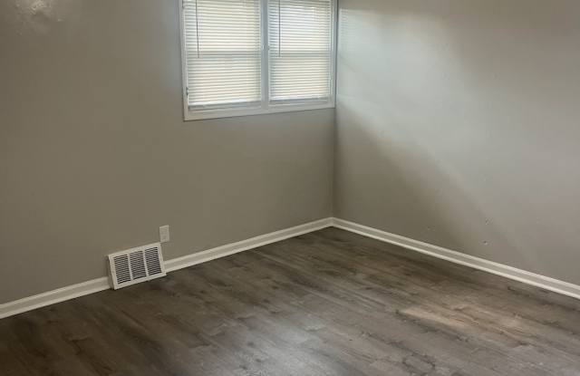 4832 N 54th St photos photos