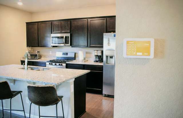 415 3rd St photos photos