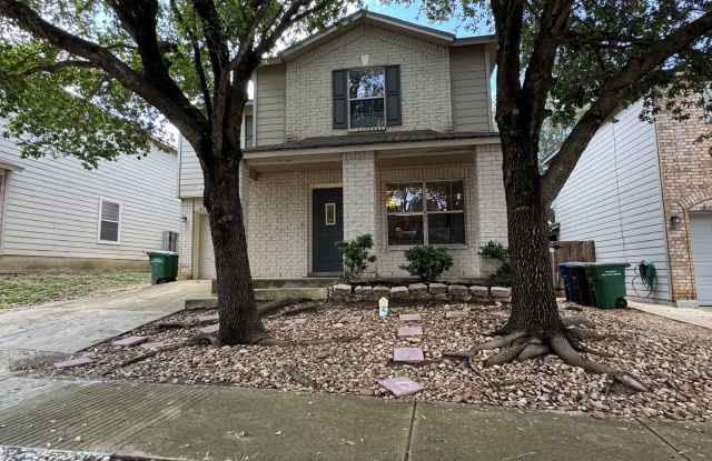NEW PAINT (MAY 2026)  |  NO CARPET  |  EXCELLENT LOCATION NEAR 151, 1604 & 410 Gallery 3