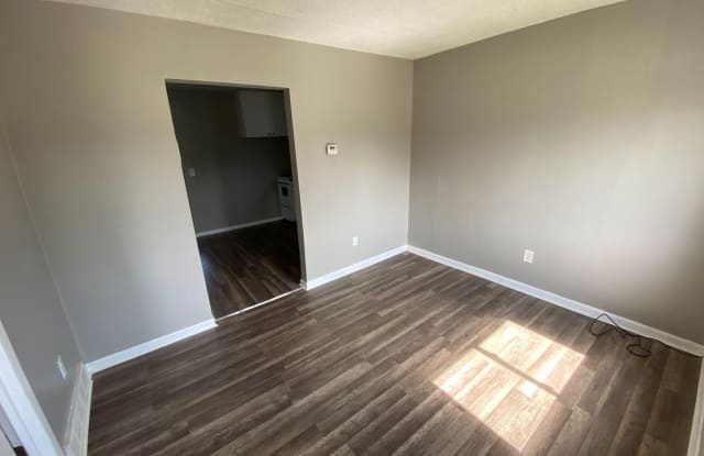 7067 Studebaker Ave Gallery 4