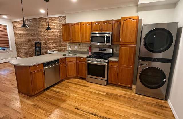 353 5TH ST - 353 5th Street, Jersey City, NJ 07302