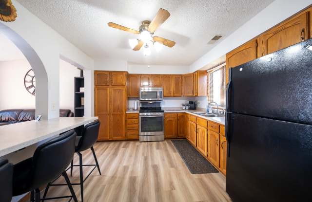 24075 W. Cedar Lake Dr. Gallery 4