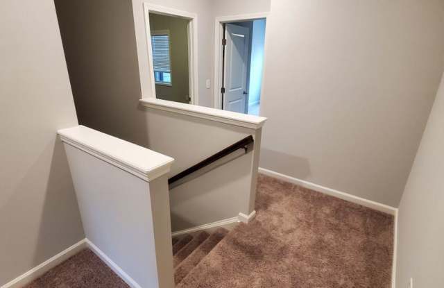 2540 Norwich Trace Gallery 4