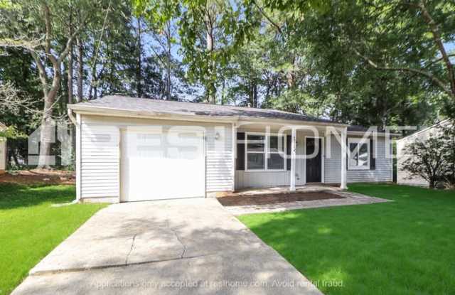 4750 White Oak Trail Gallery 1