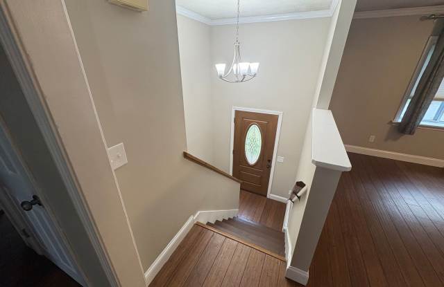 Spacious 3-Bed Home | Large Fenced-In Yard | Full Basement Gallery 3