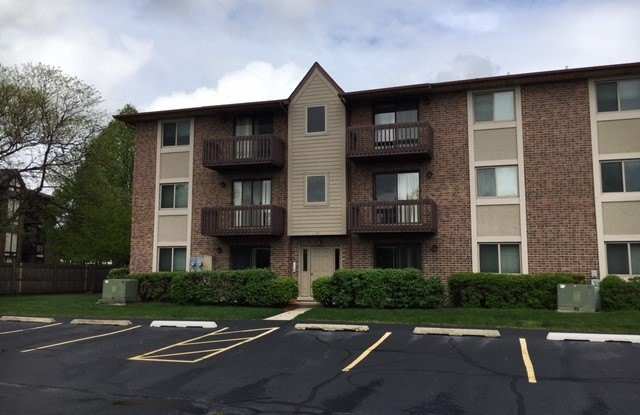 1495 Georgia Court - 1495 Georgia Court, Naperville, IL 60540