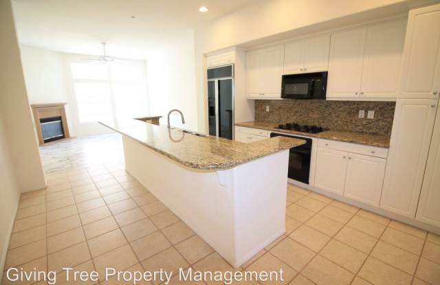 4910 Paramount Dr Gallery 2