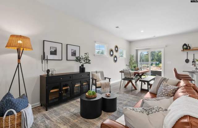 Beautiful 3-Bedroom 2.5 Bath Harbison Grove Community Gallery 4