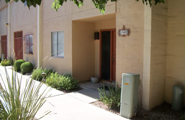1347 E Fort Lowell Rd Apt A photos photos