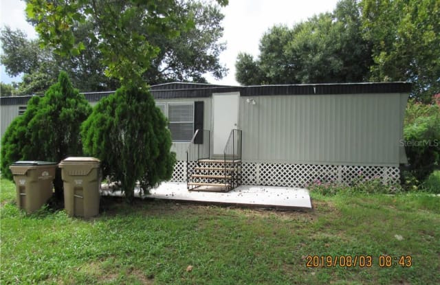 16942 BAY AVENUE - 16942 Bay Avenue, Lake County, FL 34756