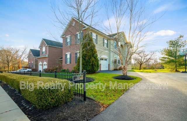 2105 Eastport Way photos photos