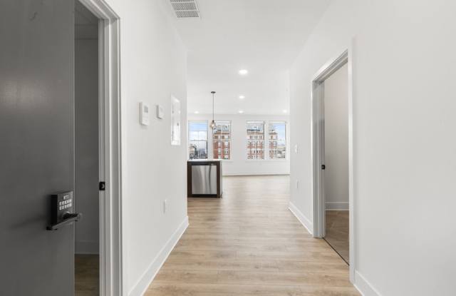 943 Washington Avenue photos photos