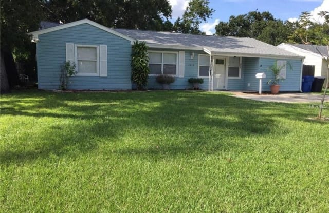 1338 Canterbury Rd N Unit B - 1338 Canterbury Road North, St. Petersburg, FL 33710