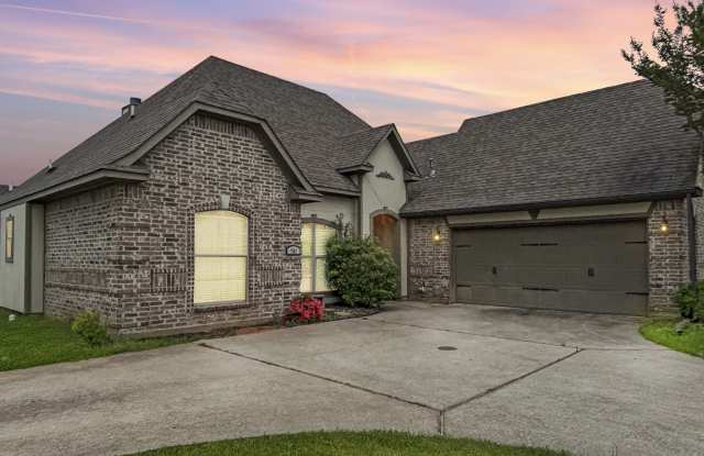 701 Fox Den photos photos