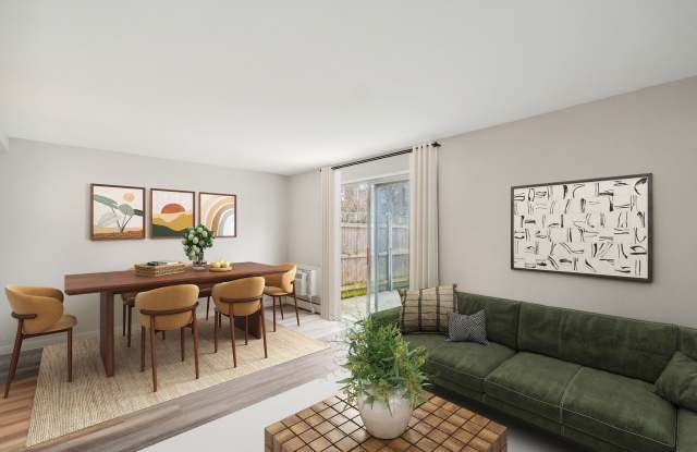 Eagle Rock Apts & Townhomes at Brighton Gallery 3