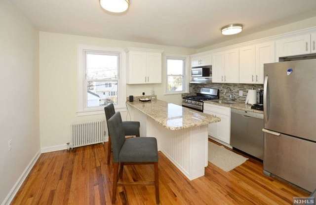 14a Townley Road - 14 Townley Road, Fair Lawn, NJ 07410