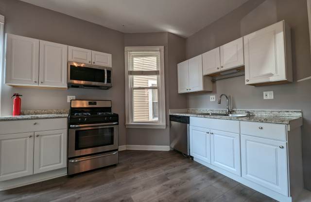 3119 N. Paulina - 1 photos photos