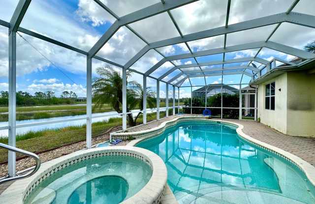 SPACIOUS 5-BEDROOM POOL HOME IN NORTH PORT photos photos SPACIOUS 5-BEDROOM POOL HOME IN NORTH PORT photos photos