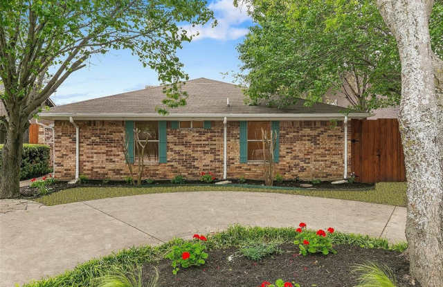 17922 Hillcrest Road - 17922 Hillcrest Road, Dallas, TX 75252
