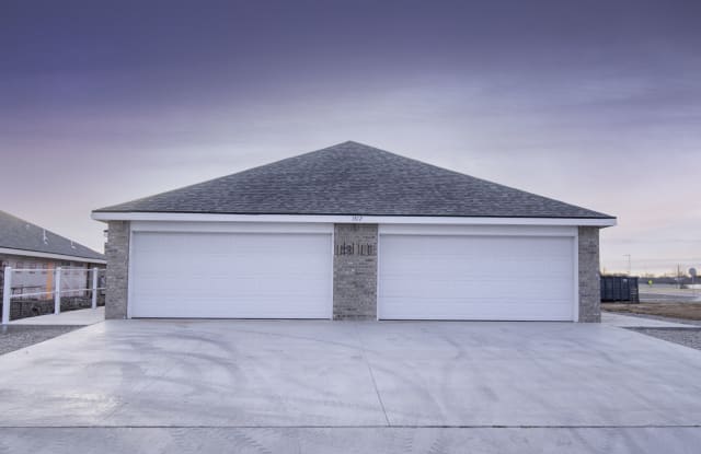 1312 Mission Drive - 1312 Mission Place, Clovis, NM 88101