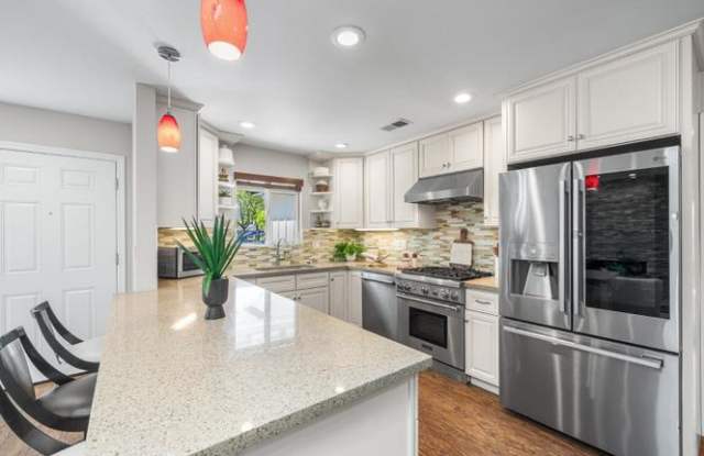 175 La Canada Ct Gallery 2
