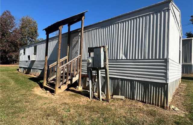 7150 Seward Circle - 7150 Seward Circle, Forsyth County, NC 27040