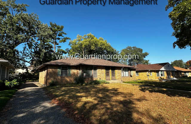 Spacious Richfield Side by Side, Renovated Kitchen, 1 Car Garage, Dishwasher, Central Air, Nov Move in photos photos Spacious Richfield Side by Side, Renovated Kitchen, 1 Car Garage, Dishwasher, Central Air, Nov Move in photos photos