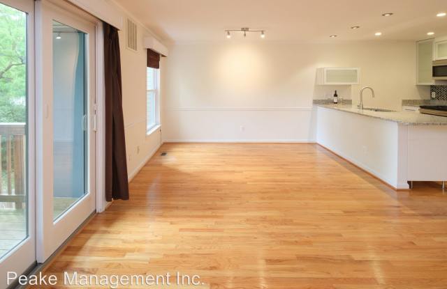 2105 N. Rolfe Unit A Gallery 3